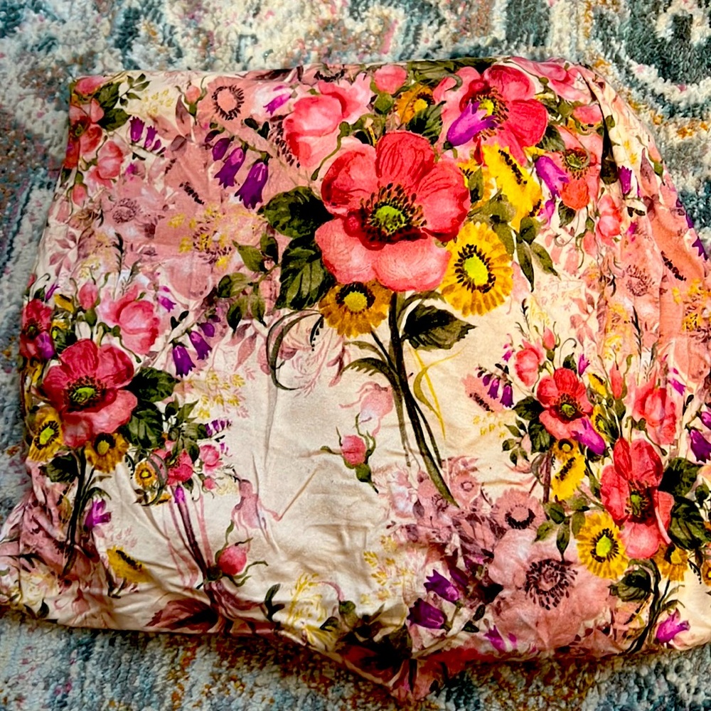 Posh Peanut Crib sheet. June Print